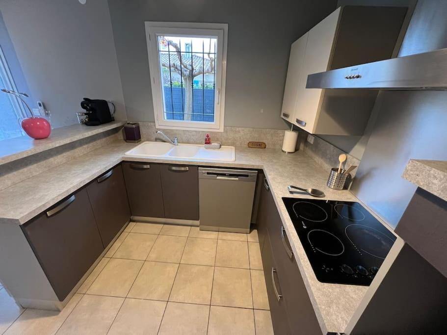 Holiday home En Provence 2 T3 Jardin Clos Et Greoux-les-Bains