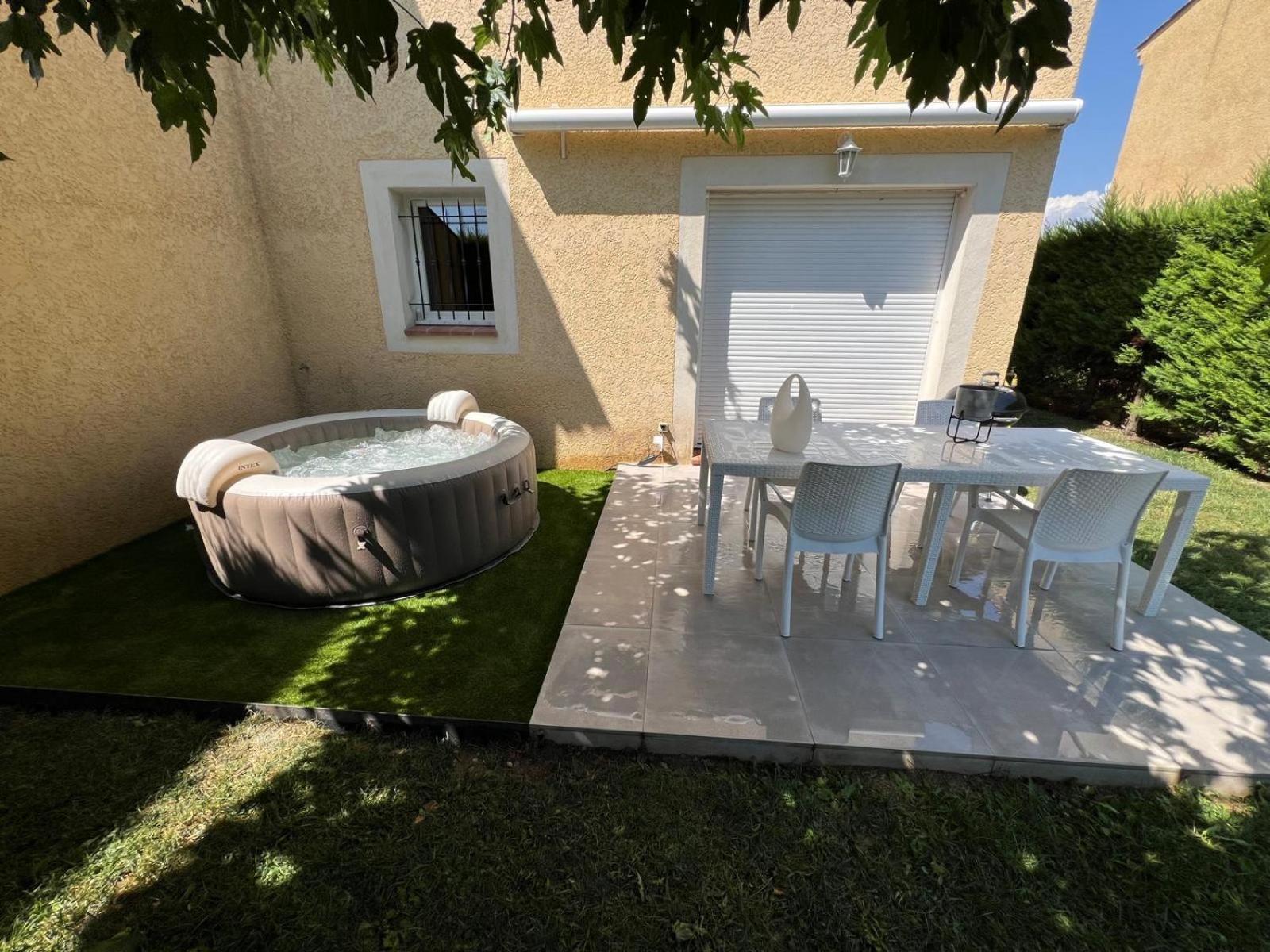 En Provence 2 T3 Jardin Clos Et Greoux-les-Bains